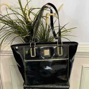 Dooney & Bourke Glossy Black Tote